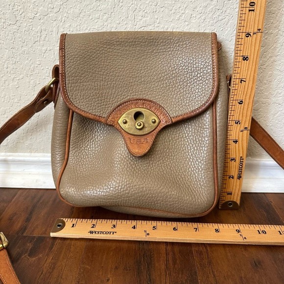 Vintage DOONEY & BOURKE Crossbody Bag Taupe USA MADE (L 8" x W 3" x H 9") - Picture 12 of 13